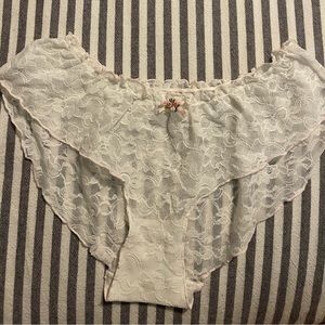 Vintage Victoria’s Secret angels lace panties
